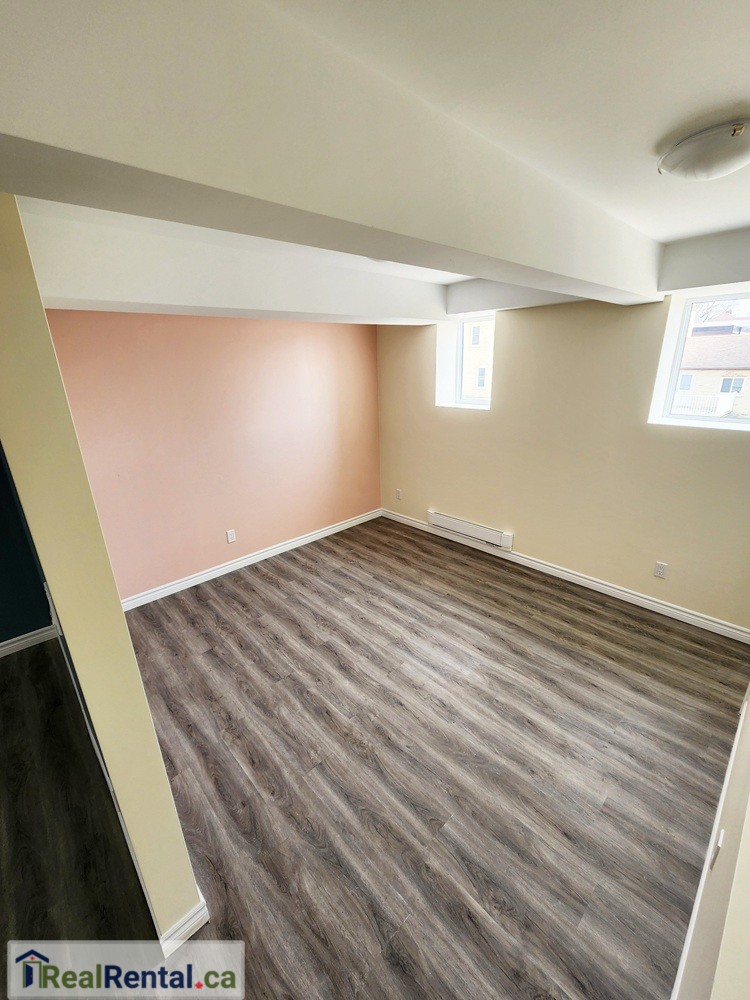 1 Bedroom Studio Apartment for Rent in Mount Forest 208 – 155 Fergus St S 1 Bedroom Studio Apartment for Rent in Mount Forest 208 – 155 Fergus St S