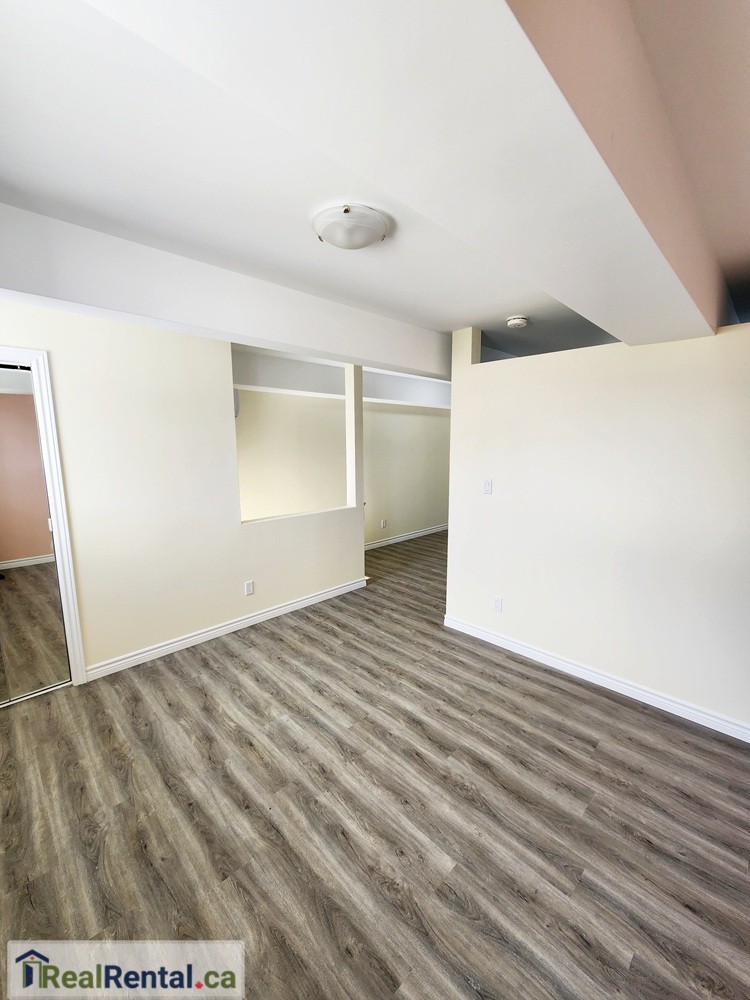 1 Bedroom Studio Apartment for Rent in Mount Forest 208 – 155 Fergus St S 1 Bedroom Studio Apartment for Rent in Mount Forest 208 – 155 Fergus St S