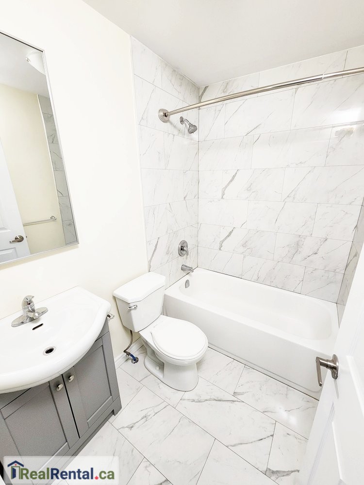 2 Bedroom Apartment for Rent in Arthur 12