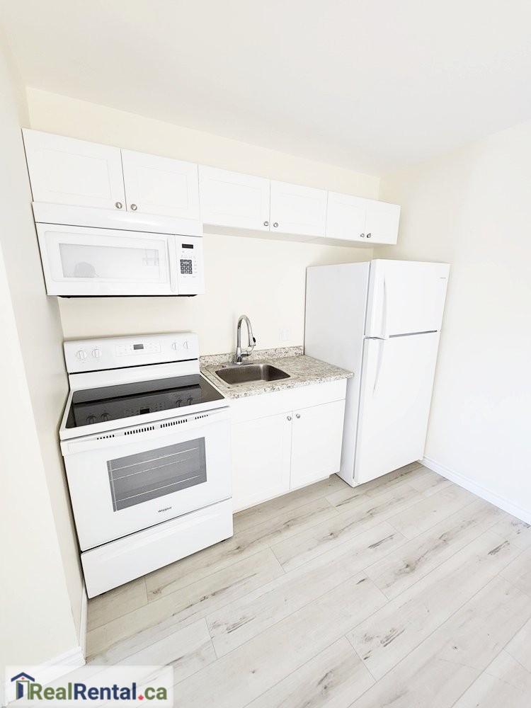 2 Bedroom Apartment for Rent in Arthur 12