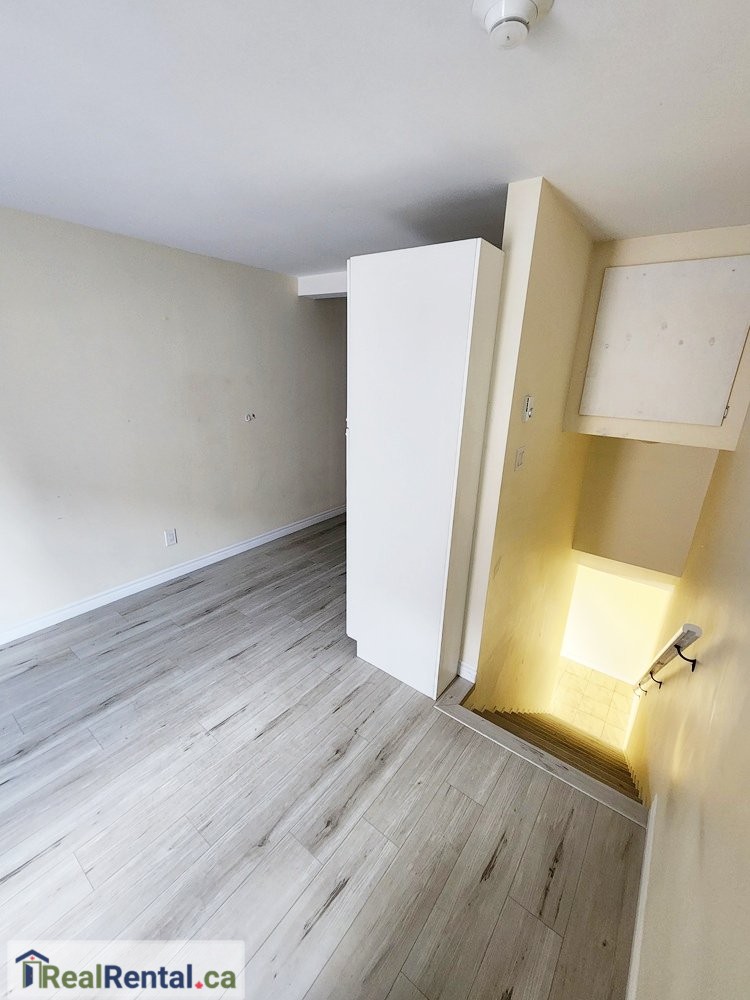 2 bedroom rental apartment in arthur ontario