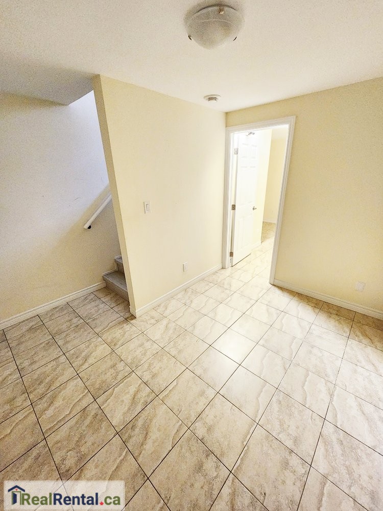 2 bedroom rental apartment in arthur ontario
