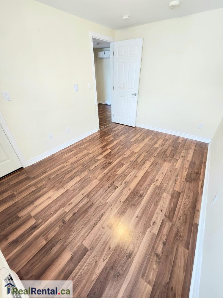 1 Bedroom Apartment for Rent in Shelburne – 205 - 155 Main St W -- Newly Renovated 1 reallease.ca