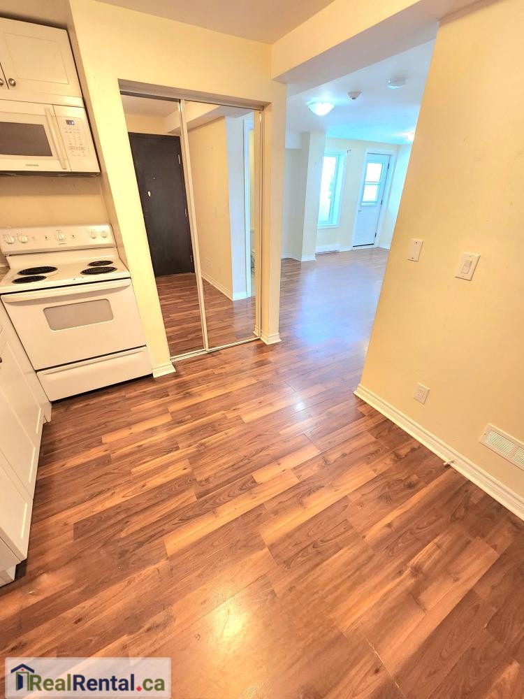 1 Bedroom Apartment for Rent in Shelburne – 205 - 155 Main St W -- Newly Renovated 1 reallease.ca