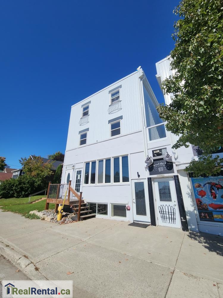 two bedroom apartment rentals in shelburne