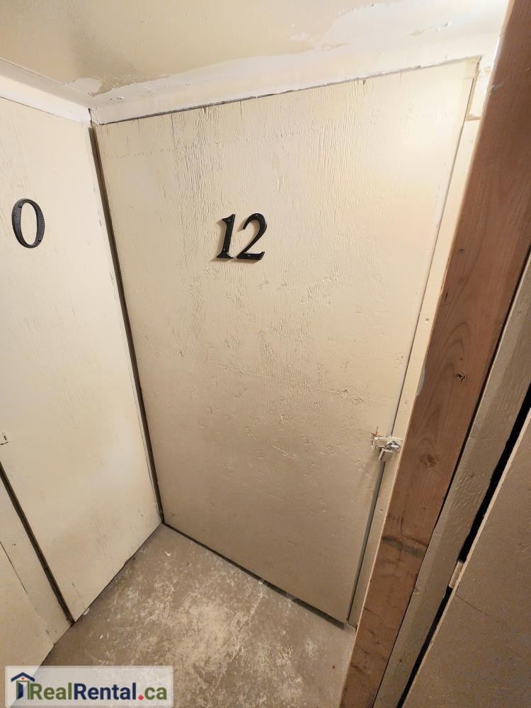 Indoor Self storage for rent in Shelburne - 147 main st