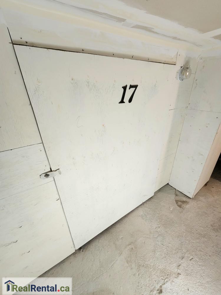 Indoor Self storage rental in Shelburne - 147 main st