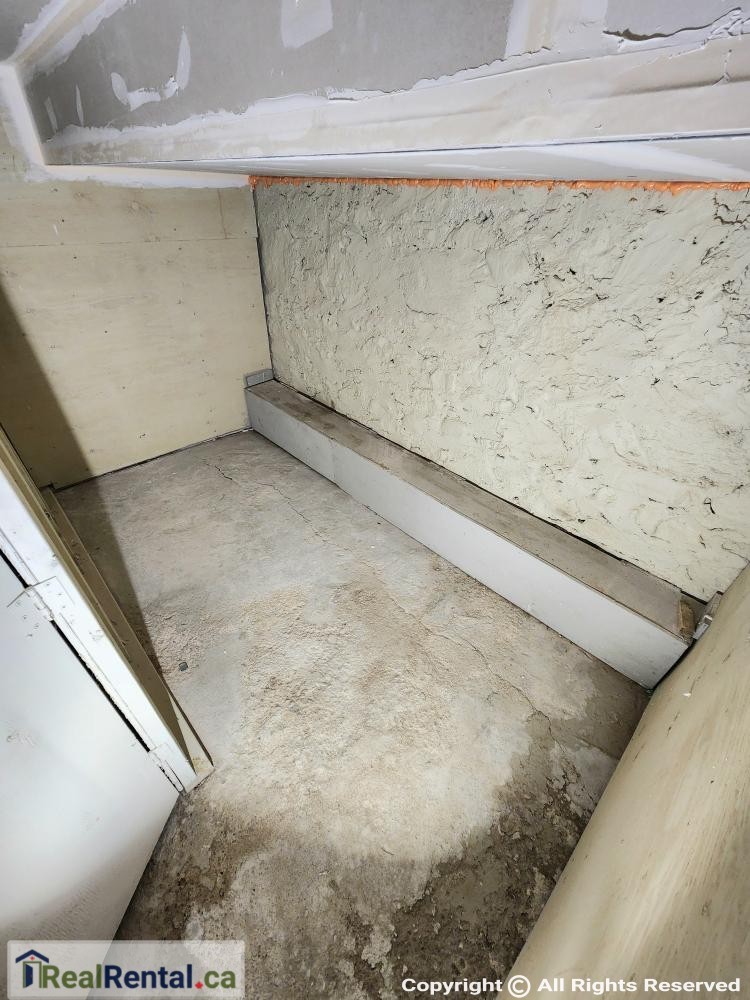 Secure self storage in Shelburne