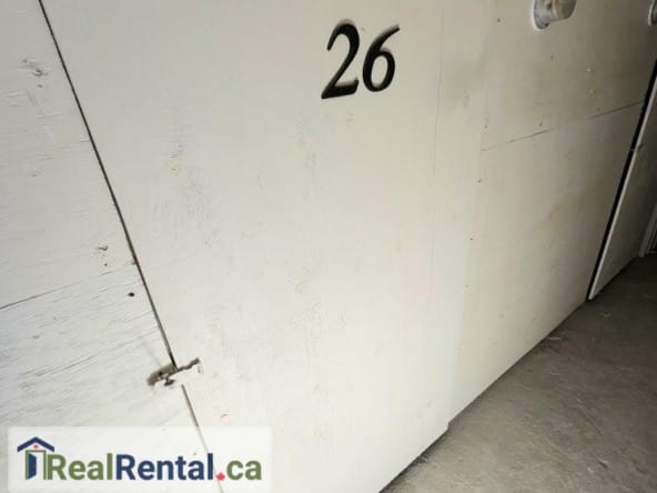 Large secure Indoor self storage in Shelburne