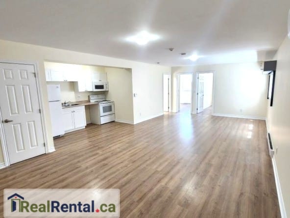3 bedroom apartment rentals in shelburne 11