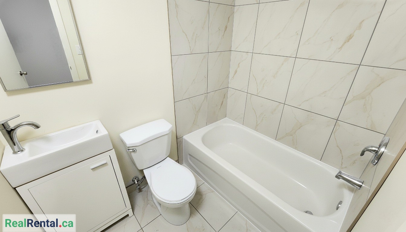 Get 1 Month FREE Rent – Large One Bedroom Apartment for Rent in Shelburne – 206 -101 Main St 1144